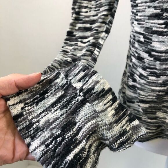 C&C California Gray White Long Sleeve Top S - Picture 5 of 7